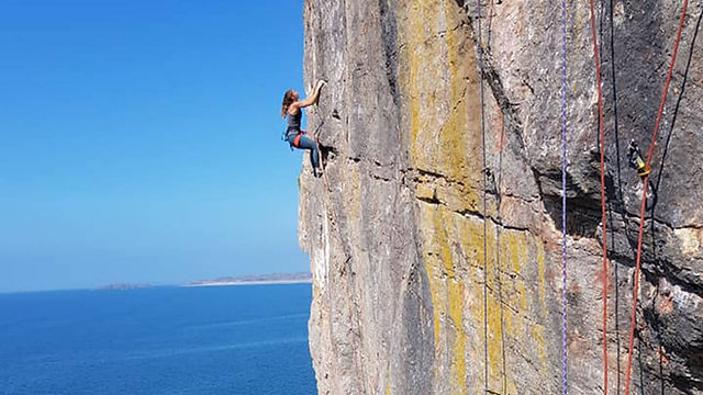 Escalade terrain d'aventure - Trad climbing Wales - Pays de Galles