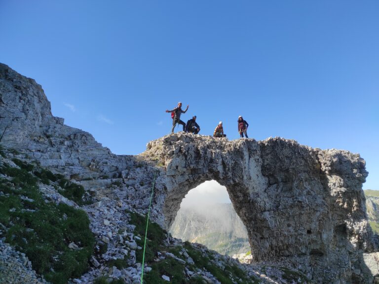Alpinisme rocheux - Mont Aiguille, voie normale - L'Arche