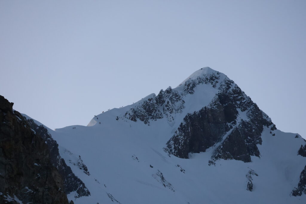 Mountaineering - Mont Blanc Gonella
