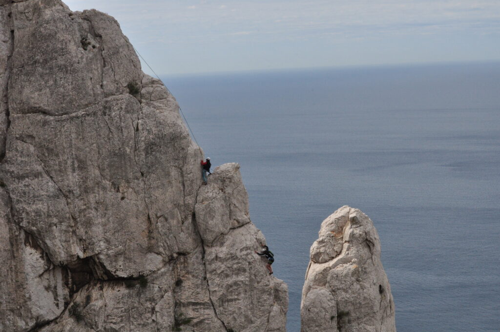 Long route climbing - Calanques - La Grande Candelle - Arête de Marseille