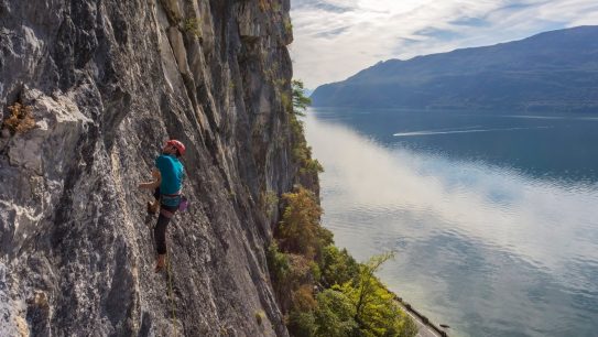 Escalade falaise - Initiation et perfectionnement - Brison grande falaise - Lac du Bourget Chambéry