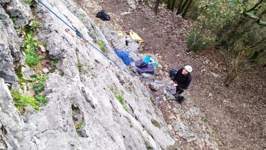 Escalade en falaise - Initiation - Chambéry Chartreuse Bauges
